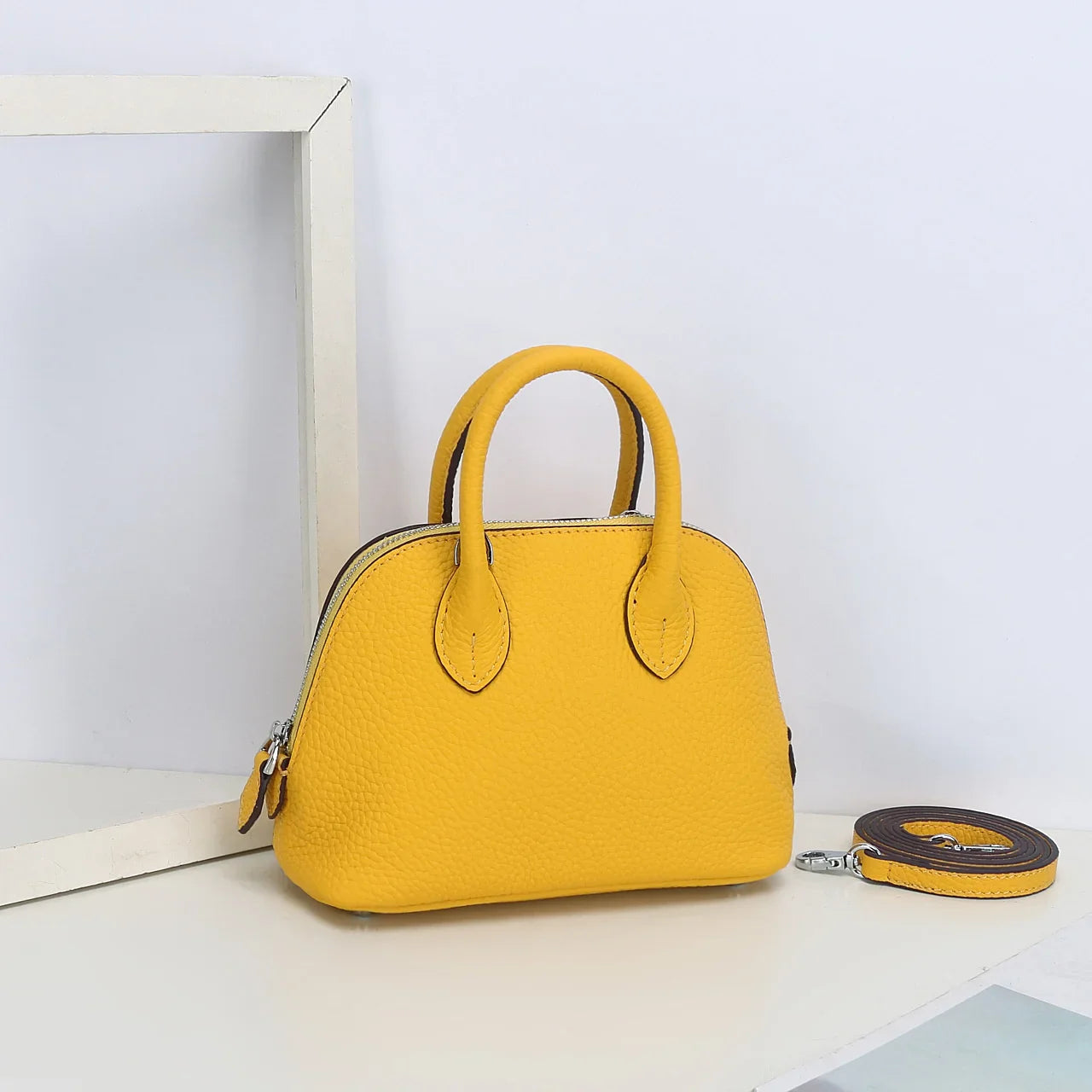 Shell Bag Women's Messenger Bag | Cow Leather Simple Shoulder Bag & Fashion Ladies Classic Handbag (Small Mobile Phone Crossbody Bag)