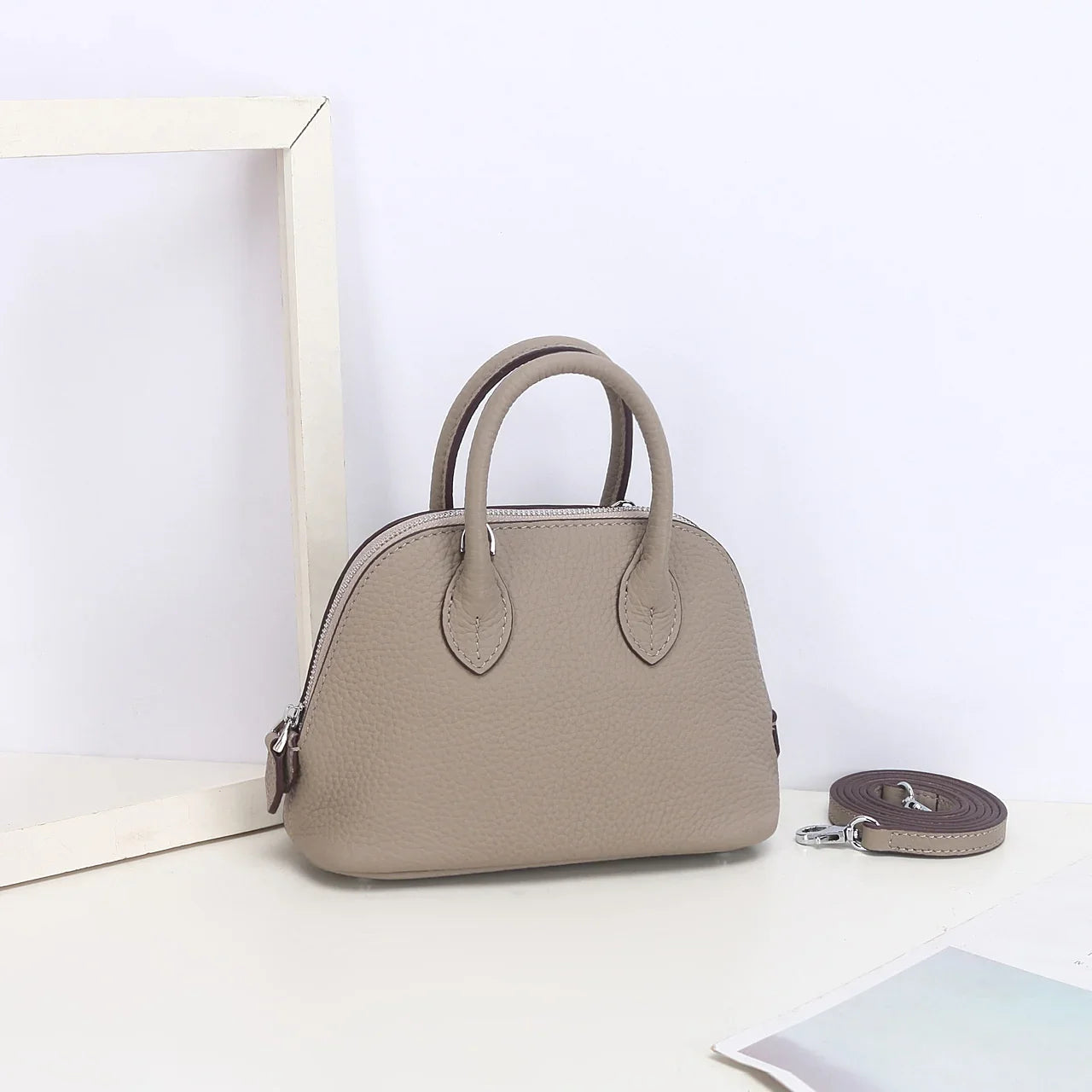 Shell Bag Women's Messenger Bag | Cow Leather Simple Shoulder Bag & Fashion Ladies Classic Handbag (Small Mobile Phone Crossbody Bag)