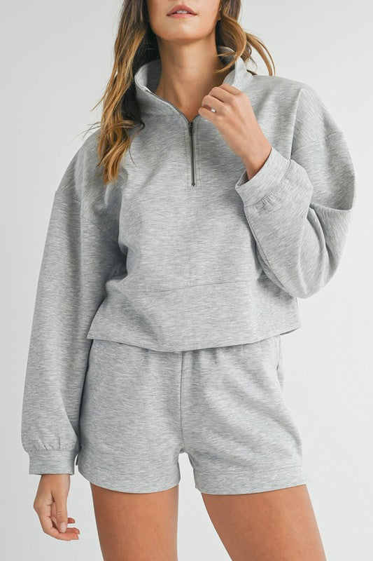 Women Stand Neck Zipped Sweatshirt and Shorts Set