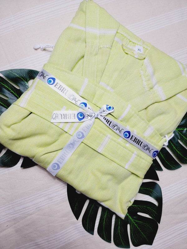 Unisex Robe, Beach or spa Robe with pockets - Sult