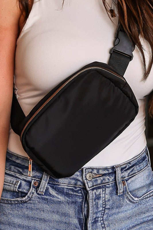 Women Black Waterproof Zipped Crossbody Chest Bag