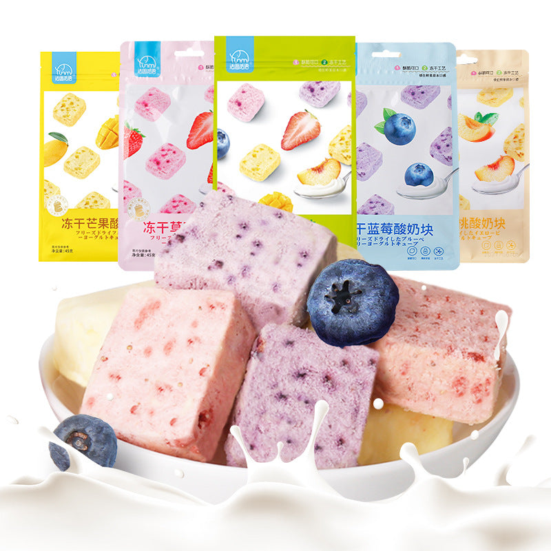 Freeze-dried Yogurt Cubes With Fruit Pieces Strawberry Blueberry
