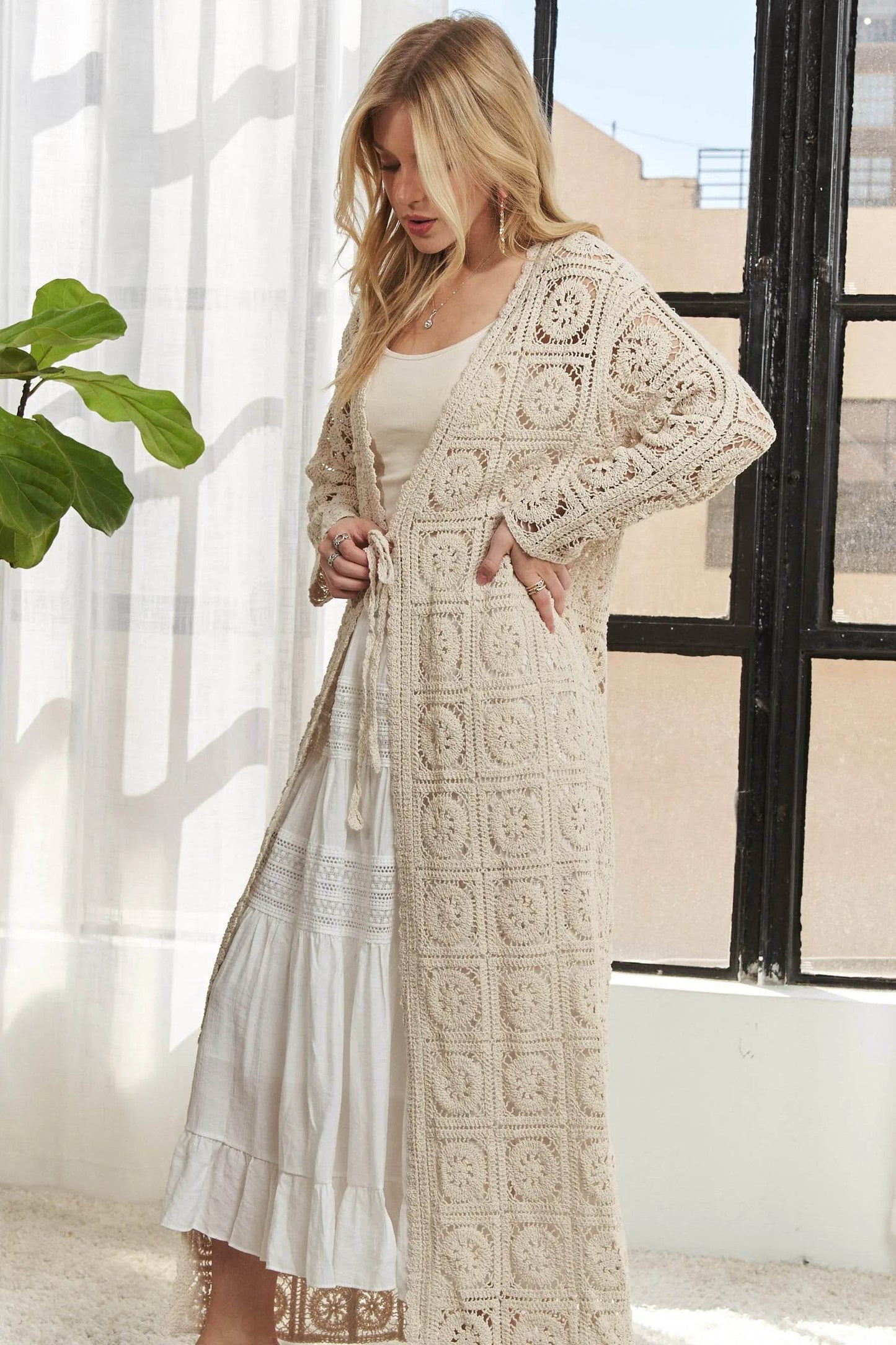 ADORA Long Sleeves Crochet Elastic Cardigan