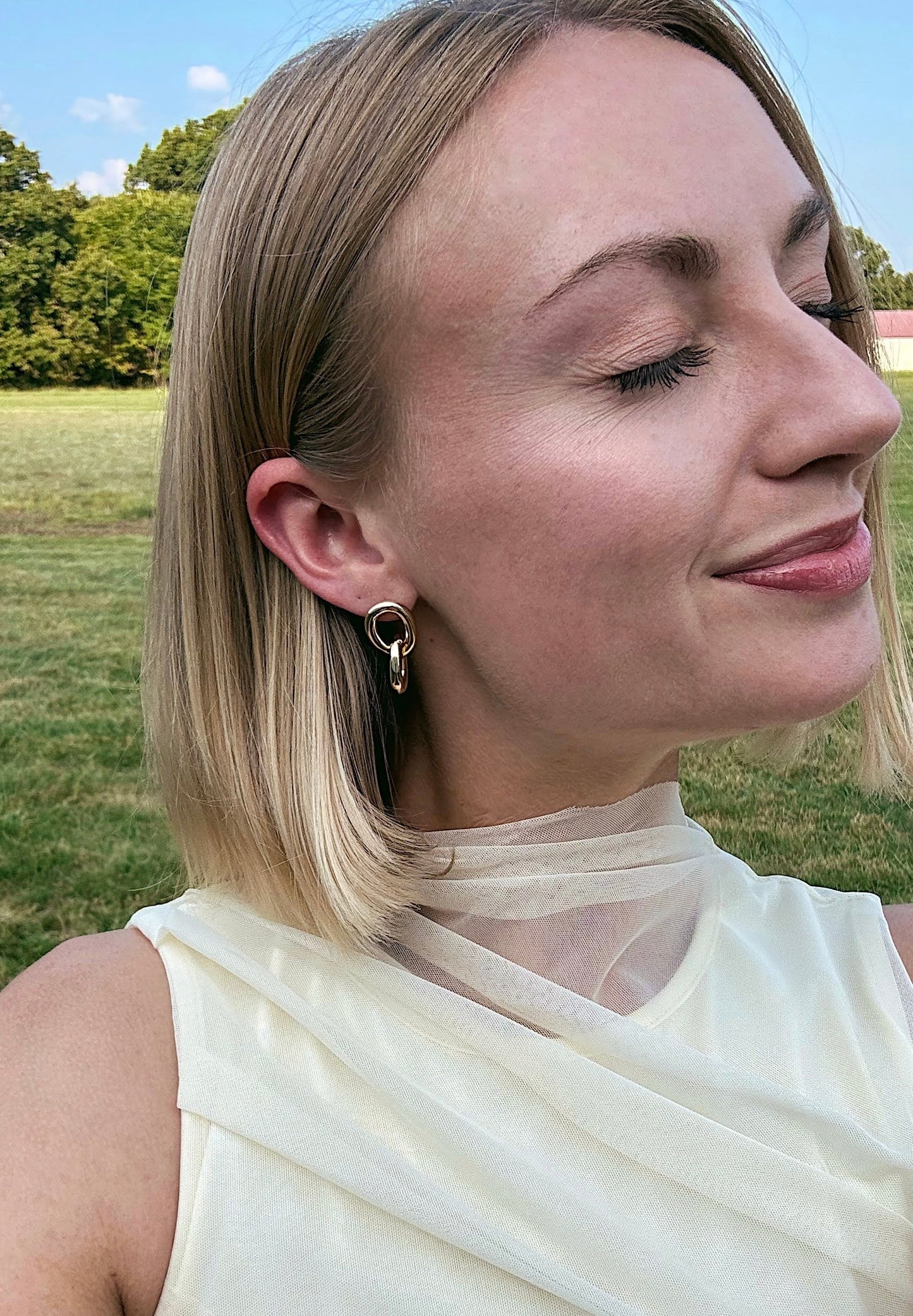 The First Layer - Clara Earrings