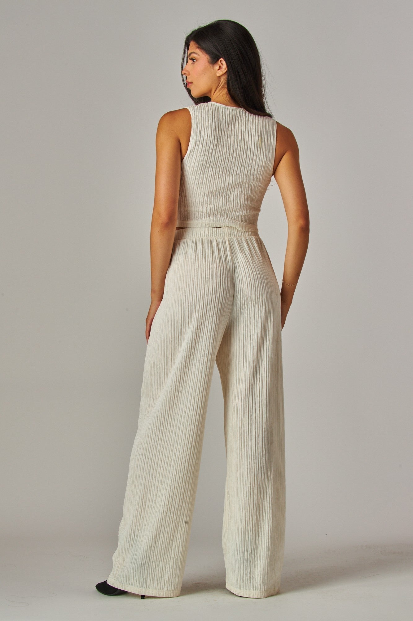 Plissé Waistcoat Top & Wide-Leg Pant Set – Chic Brunch, Work & Travel Outfit for Women